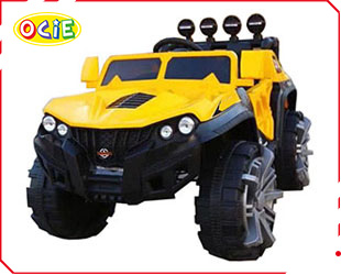 RECHARGEABLE CAR W/ RC