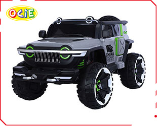 RECHARGEABLE CAR W/ RC