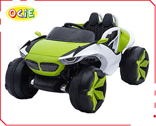 RECHARGEABLE CAR W/ RC