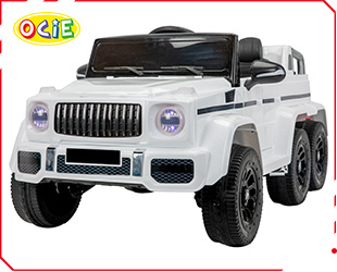 RECHARGEABLE CAR R/C