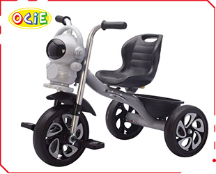 TRICYCLE