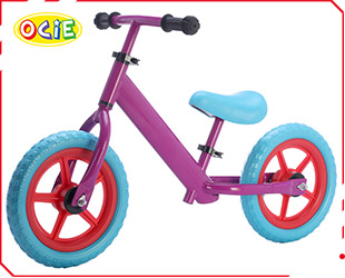 BALANCE BIKE