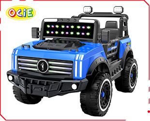 RECHARGEABLE CAR  W/ RC
