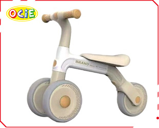 BALANCE BIKE