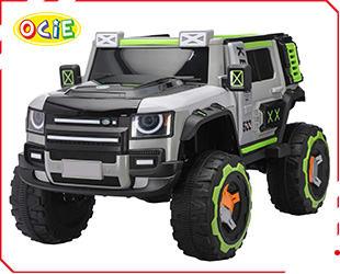 RECHARGEABLE CAR W/ RC