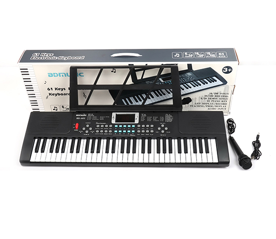 61KEYS ELECTRONIC KEYBOARD WITH USB
