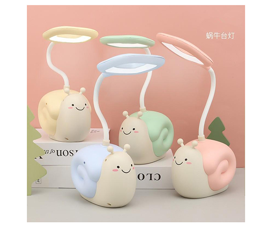 DESK LAMP WITH PEN HOLDER