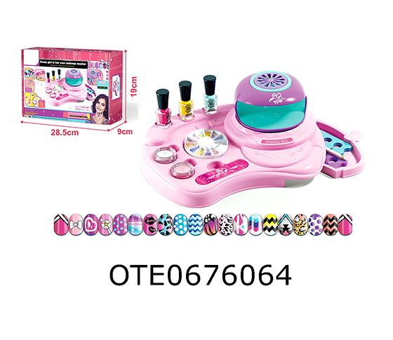 NAIL ART KIT