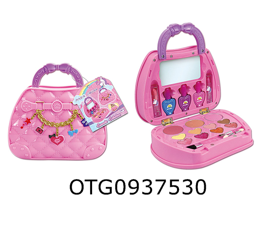 COSMETIC SET