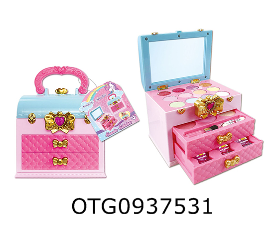 COSMETIC SET