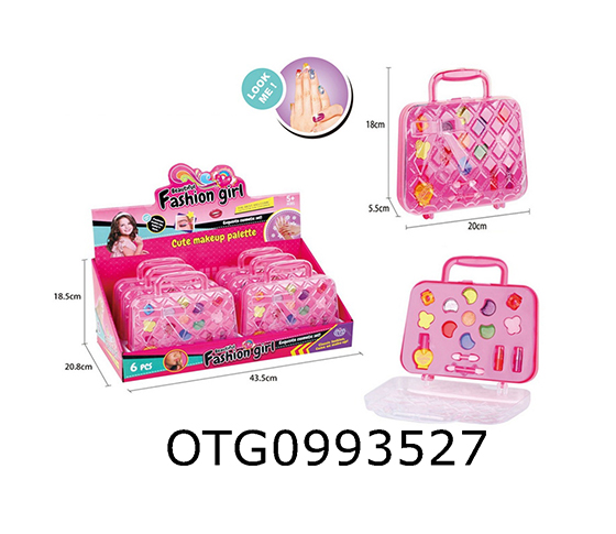 COSMETICS SET