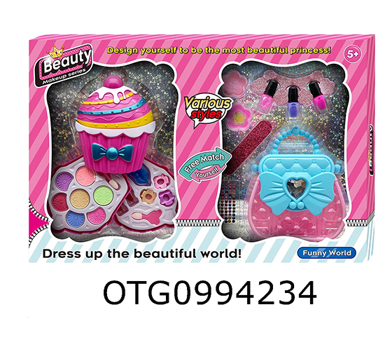 MAKEUP SET
